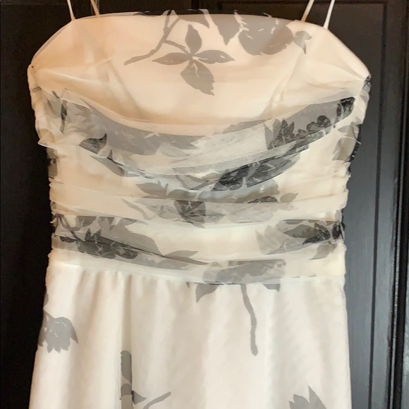 Beautiful black white semi forma dress 8 - Picture 2 of 5